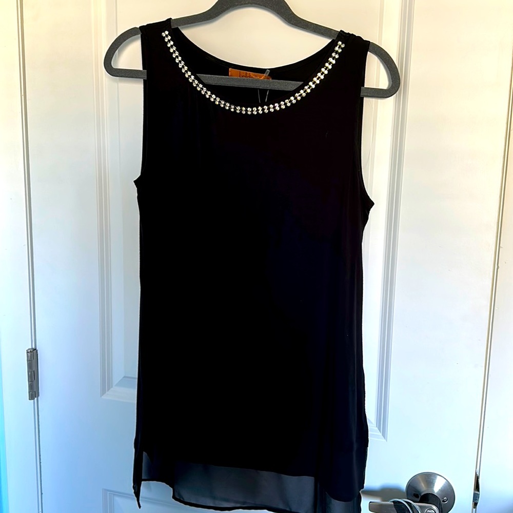 Black Belldini top in M.